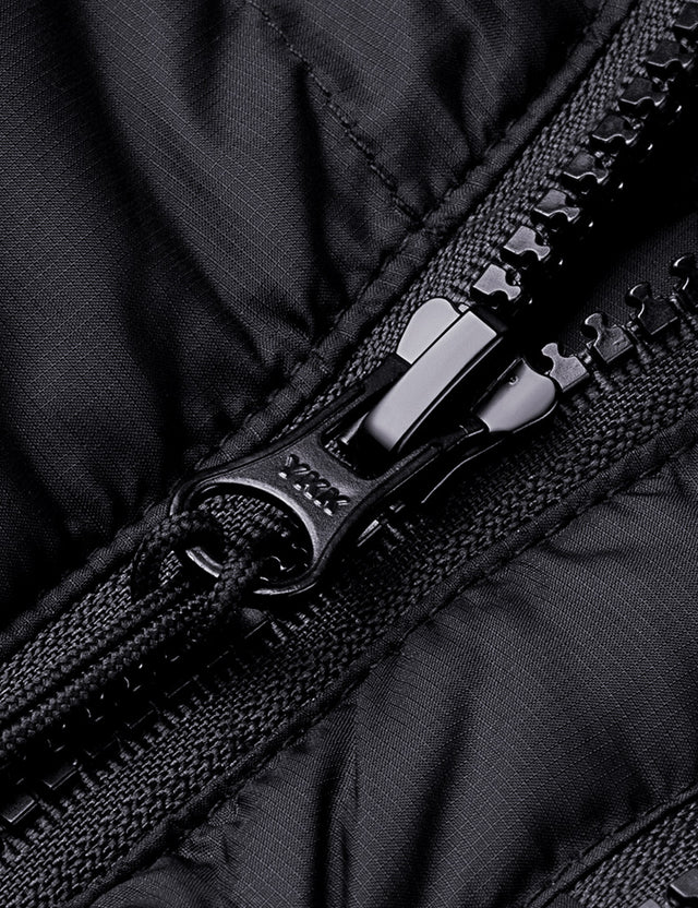 YKK Zipper Detail of Black Men's Heated Puffer Jacket